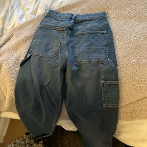 Gap cargo jeans